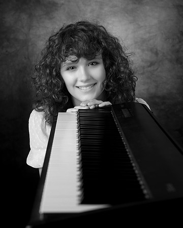 Rylee-071bw