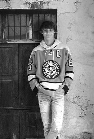 Zackary-050bw