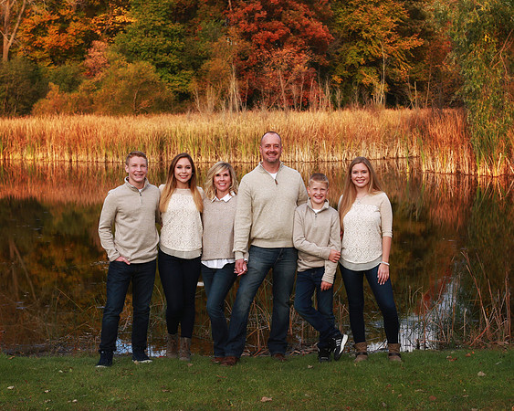 Family portrait in Mount Pleasant parks